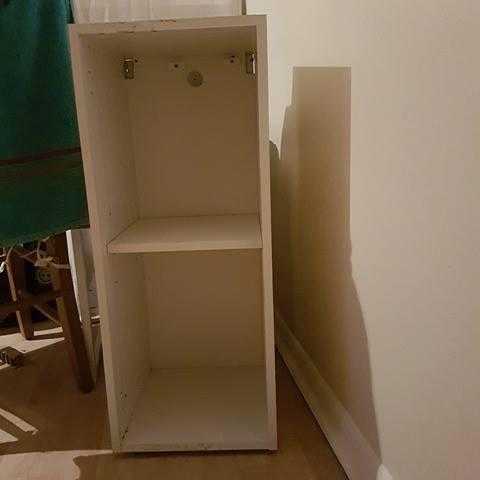 White corner storage cupboard to sale at only 5