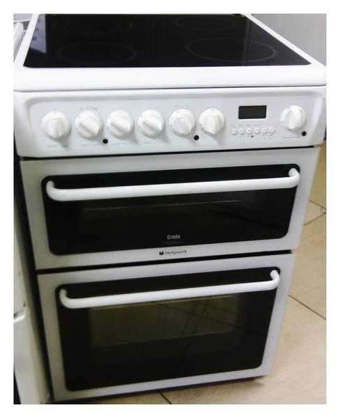 WHITE HOTPOINT COOKER