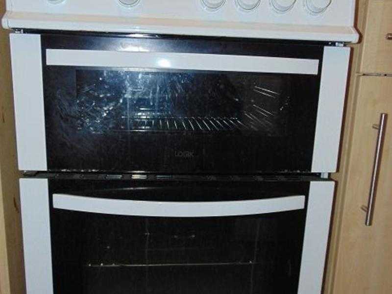 WHITE Logic Electric Cooker for sale