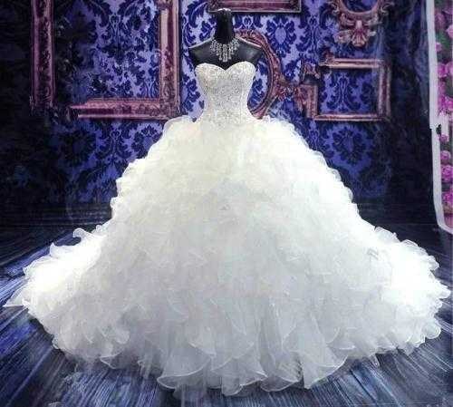 White Luxury Embroidery Princess corset bridal Gown