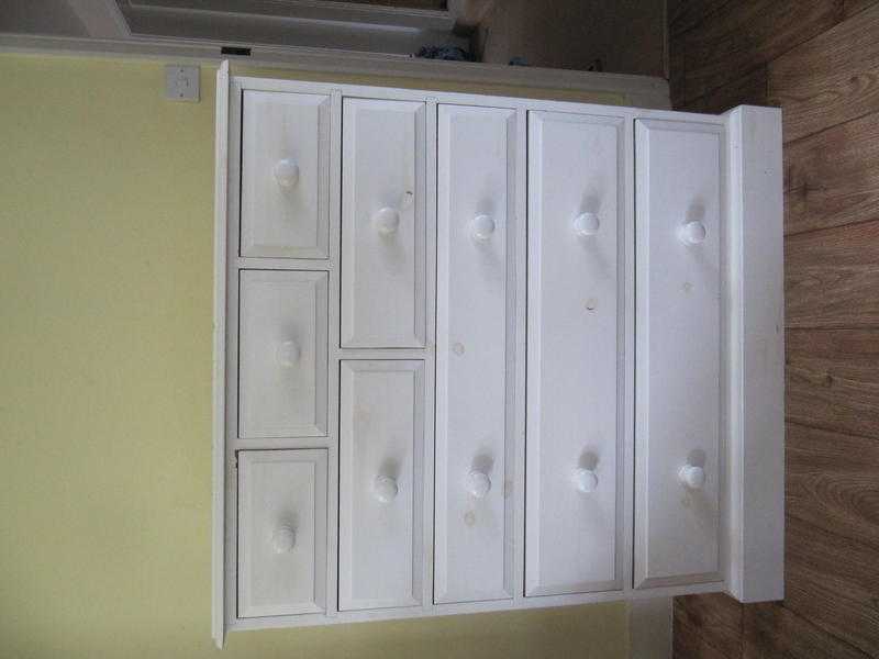 White Pine Chest of Drawers