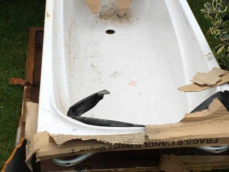 White plastic bath new