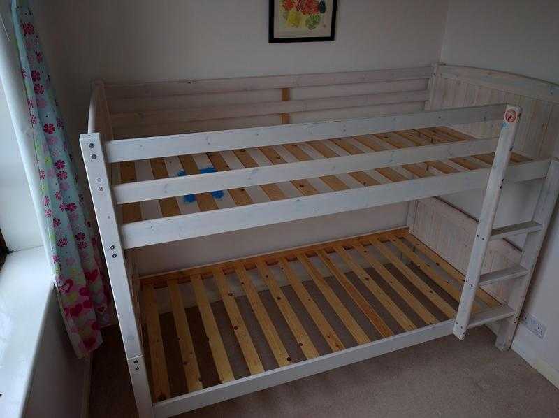 White Wooden Single Bunk Beds