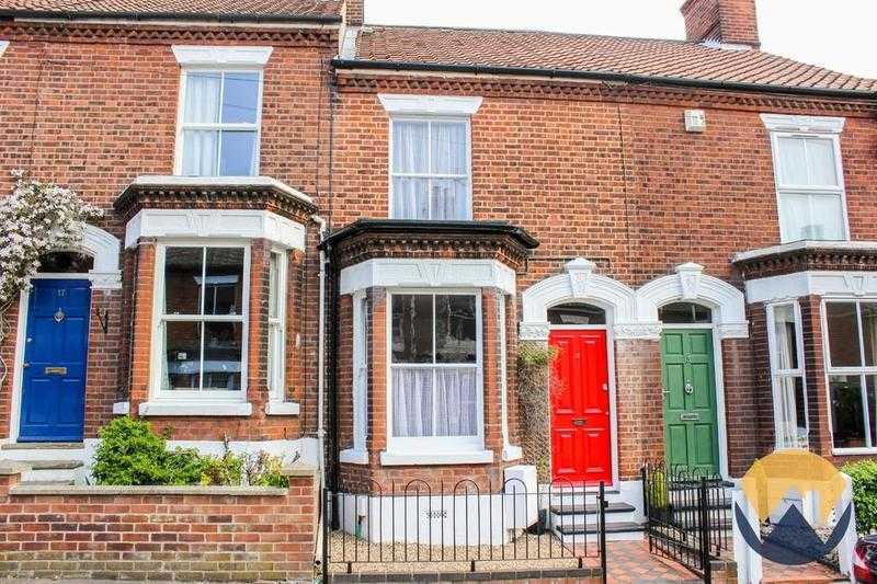 Whole house - 2 bed terrace in Golden Triangle, Norwich