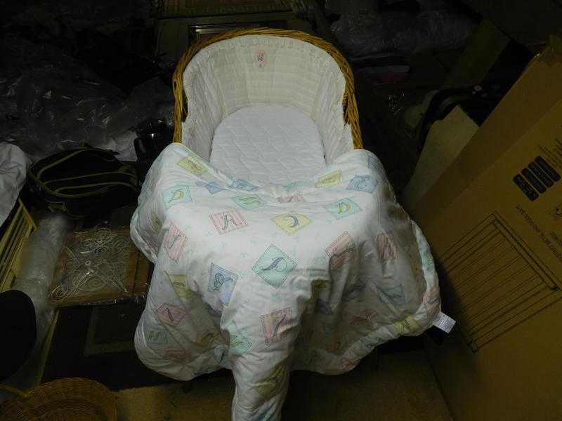 Wicker Baby Crib