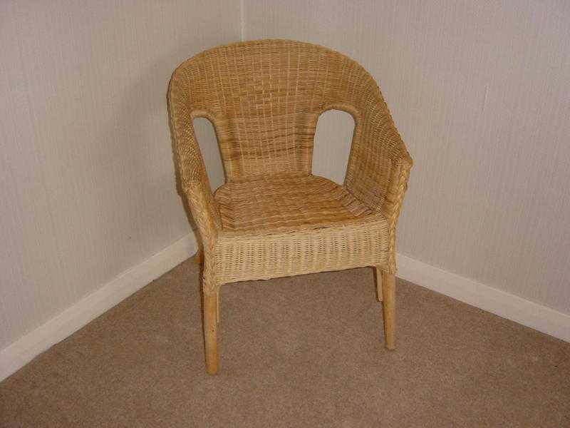 WICKER CHAIR - CONSERVATORY