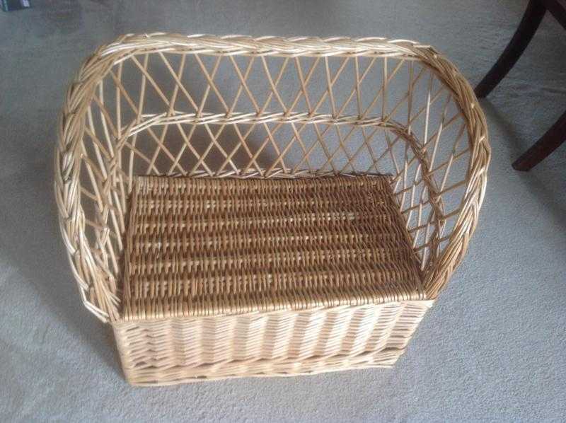 Wicker Ottoman Seat.