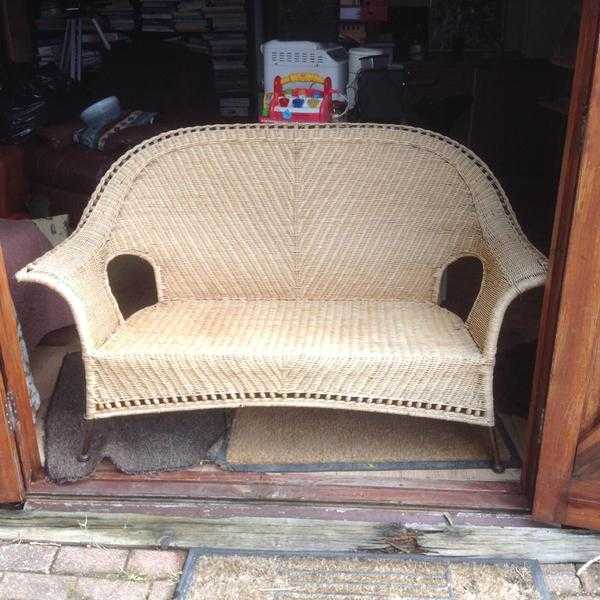 Wicker ratton Chelsea style 23 settee