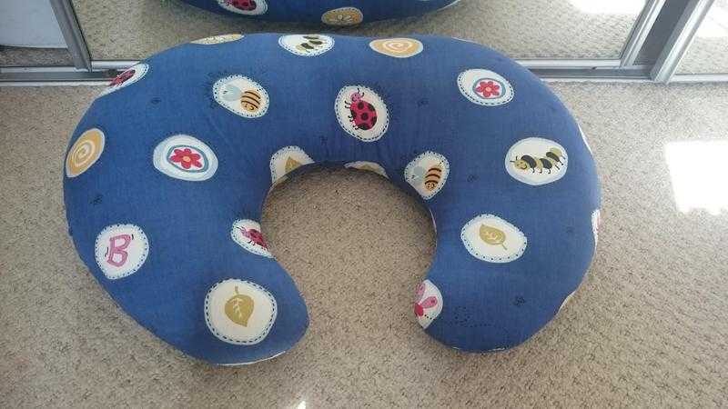 Widgey baby  nursing breast feeding pillow blue