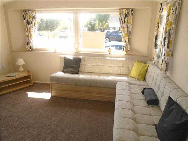 WILLERBY MISTRAL, 2 BEDROOM, 2016 STATIC CARAVAN THORNESS BAY ISLE OF WIGHT