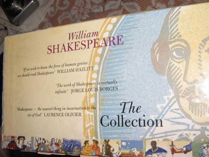 WILLIAM SHAKESPEARE Collection of Books