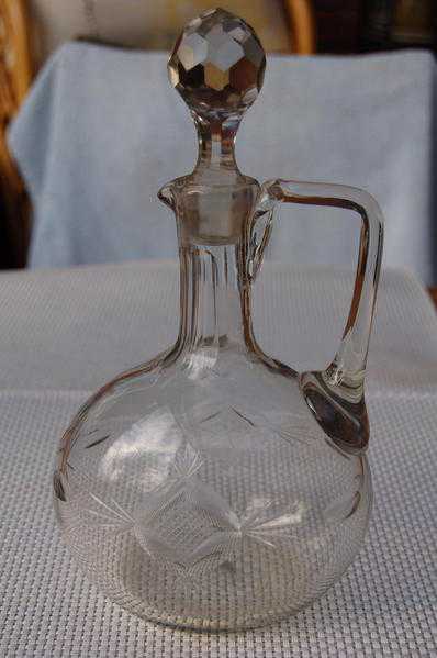 Wine Decanter with Handle, Heavy Cut Glass with Ground Stopper