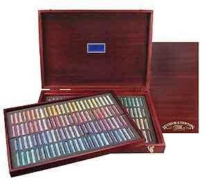 Winsor and Newton wooden boxed 120 Pastel set.