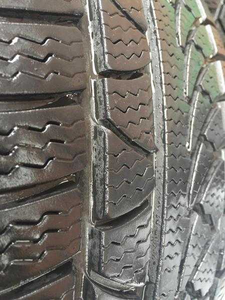 Winter snow tyres