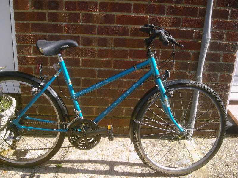 WOMANS RALEIGH  M B BIKE