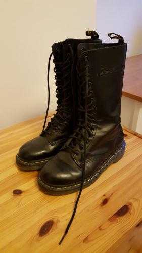 Womens Doc Martin Boots (size 4)