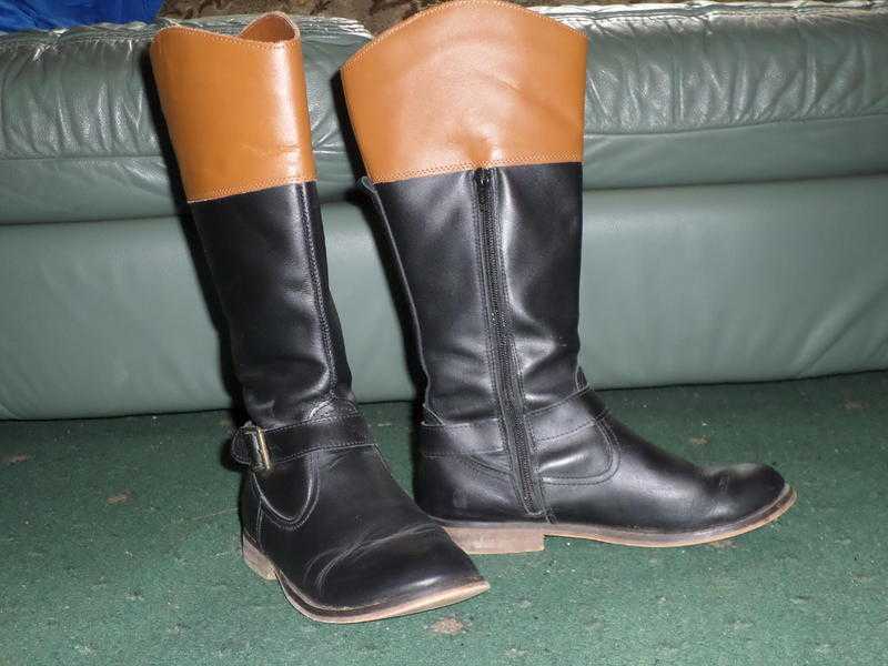 womens or girls boots