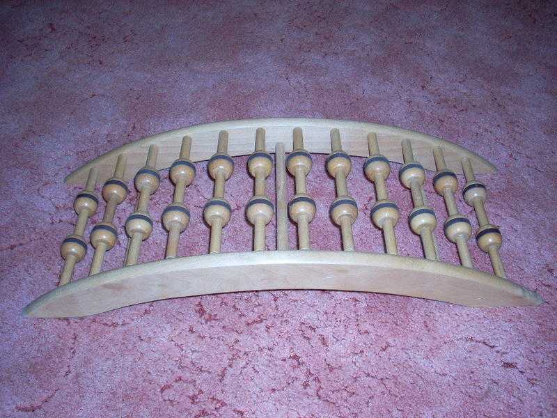 Wooden back massager