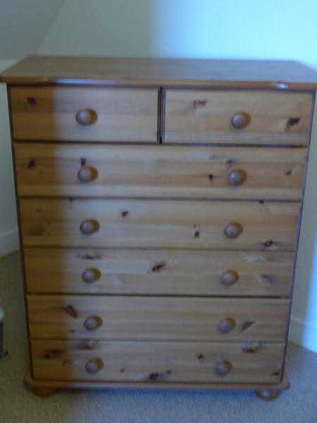 WOODEN CHEST OF DRAWERS, 2 YRS OLD