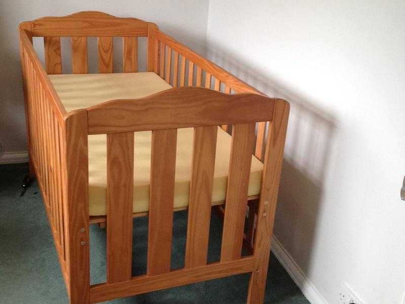 Wooden Cot