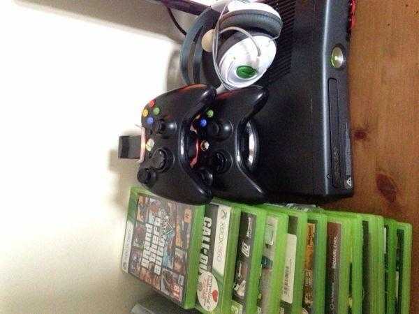 WOW Xbox 360 with games and accesorys