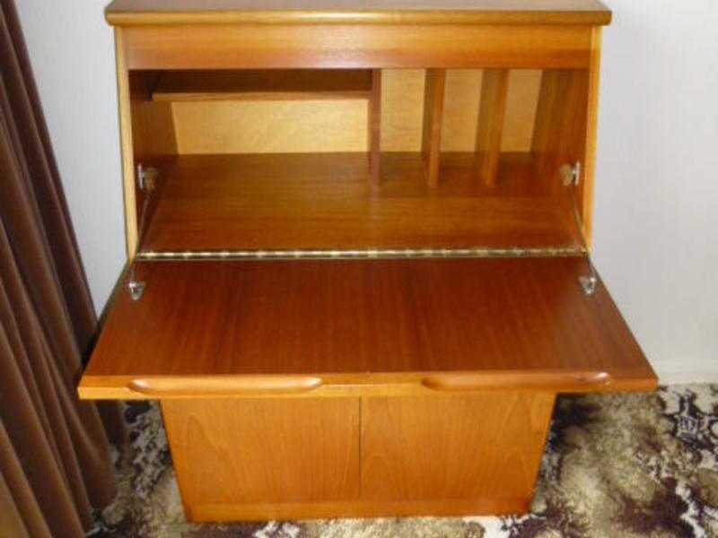 WRITING BUREAUDESK TOP QUALITY, TEAK