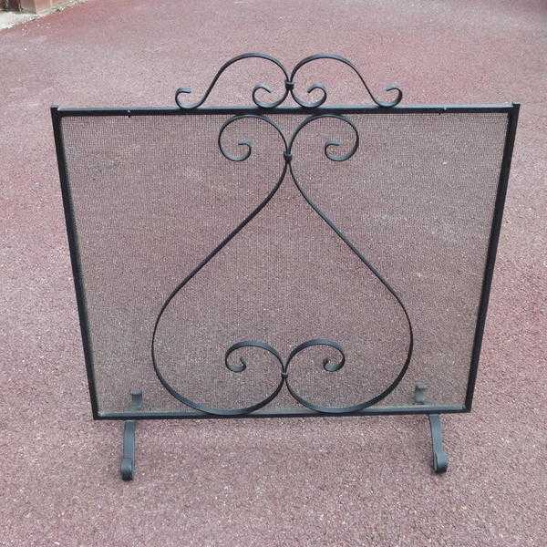 WROUGHT IRON FIREGUARD  FIRESCREEN