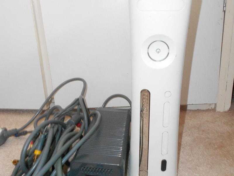 X-BOX ORIGINAL NOT WORKING SELLING FOR PART039S