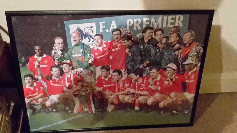 X2 MAN UTD CHAMPIONS FRAMED PHOTOS 93-96