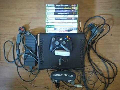 Xbox 360 120GB Elite Game console Bundle