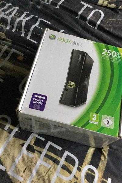 Xbox 360 250 gb with games