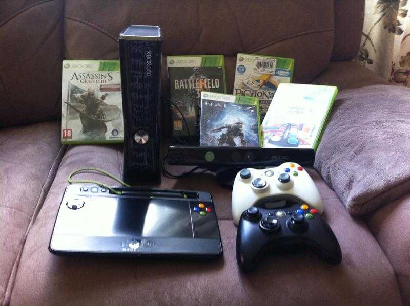 Xbox 360 250GB. 2 controlers, kinect, drawpad and 5 games.