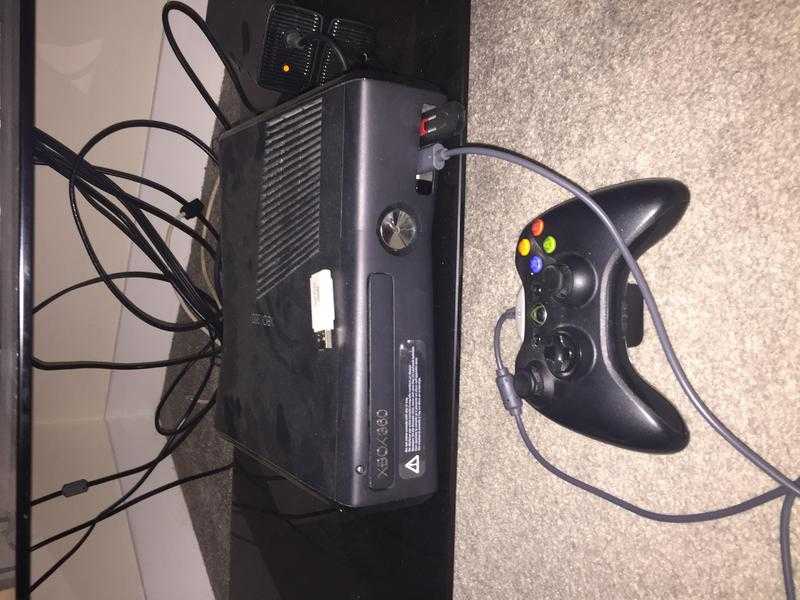 Xbox 360 slim (4GB)