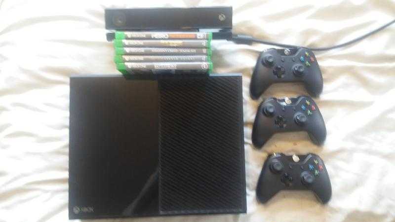 Xbox one 500gb, 5 games, 3pads