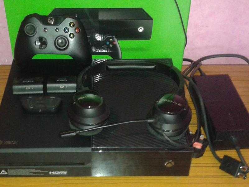 Xbox One Console With extras
