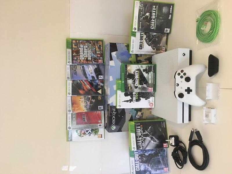 Xbox one S 500Gb Minecraft Edtion . With games amp Accessorise