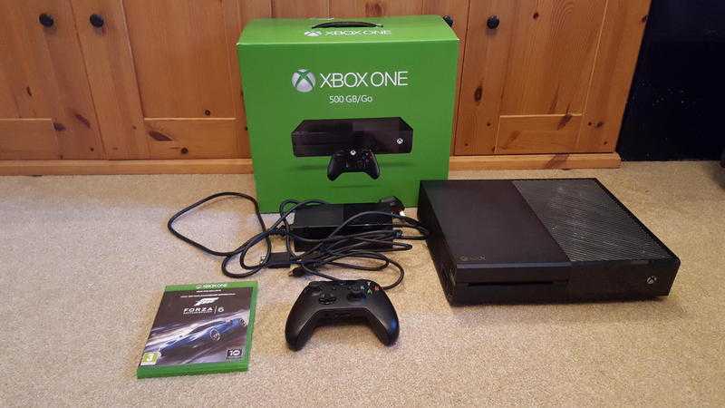 Xbox one with one controller and forza 6 as new
