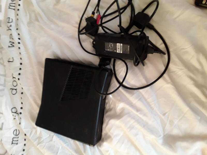 Xbox360 with power pack no control all cables and 14 games