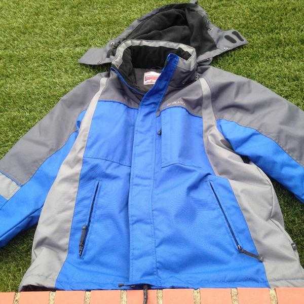 XL Mens Ski Jacket WORN FOR ONE SKI TRIP