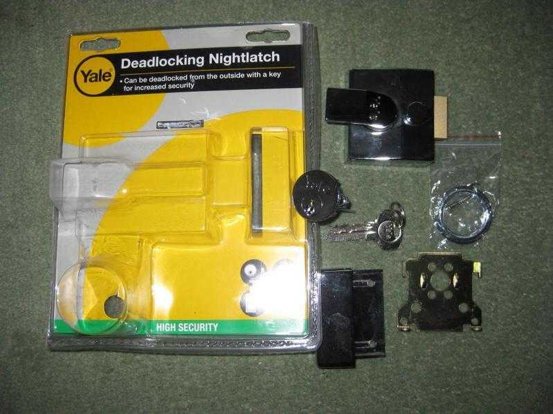 Yale Deadlocking Nightlatch.