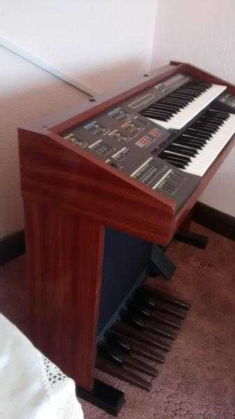 Yamaha 2 manual electronic organ