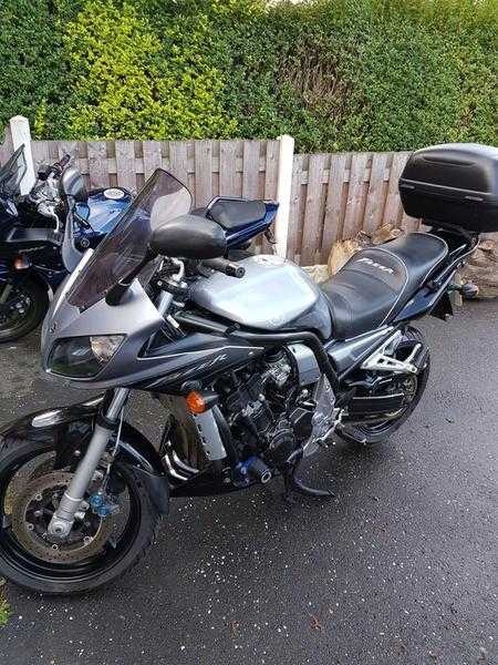 Yamaha 2004 fazer 1000s