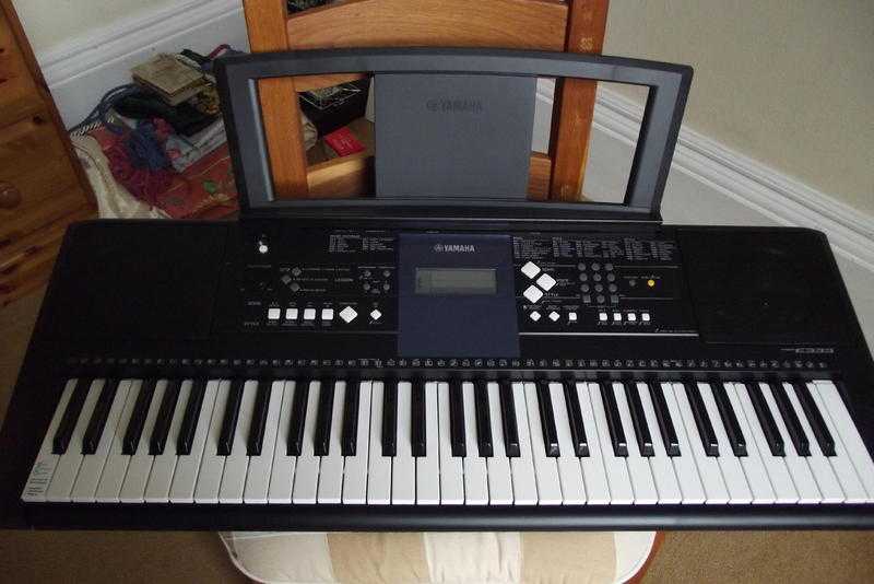 Yamaha Digital Keyboard PSR-E333 YPT-330