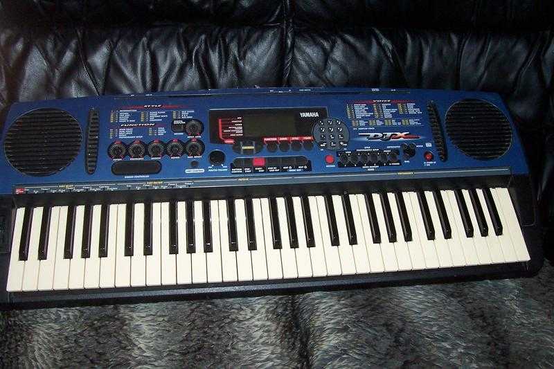 Yamaha DJX Keyboard