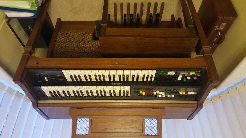 Yamaha Electone Organ