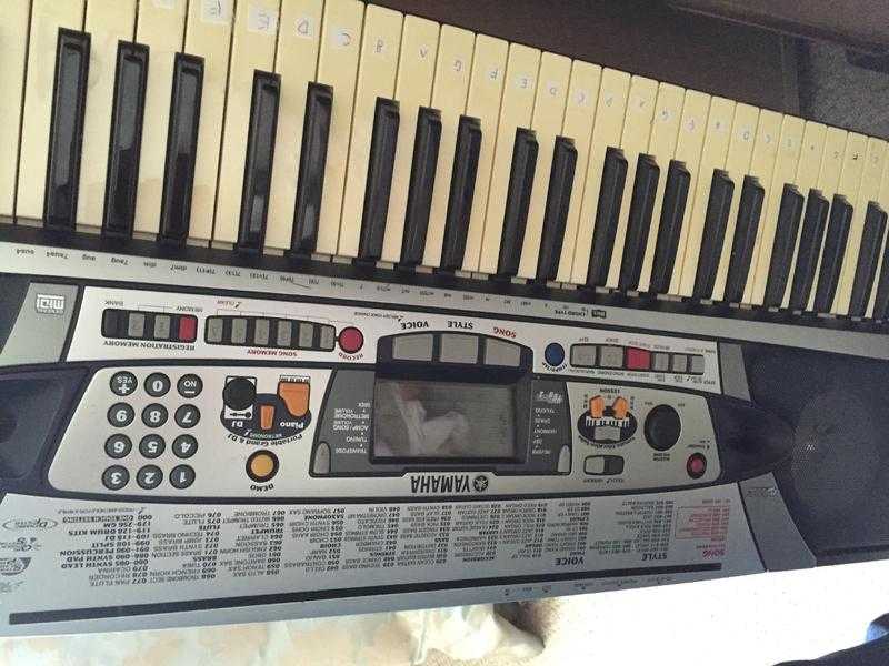 Yamaha electric keyboard