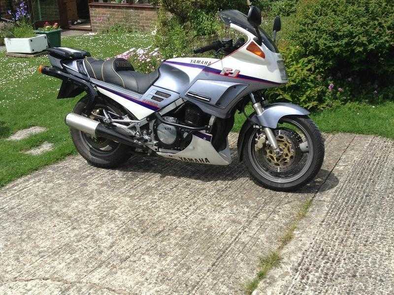 Yamaha.    FJ 1200 1990