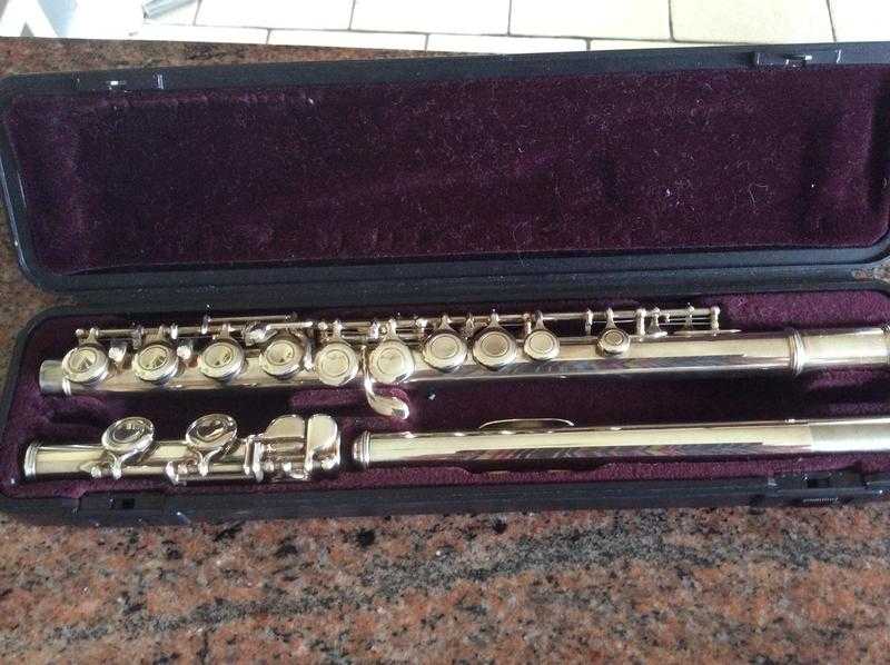 Yamaha flute