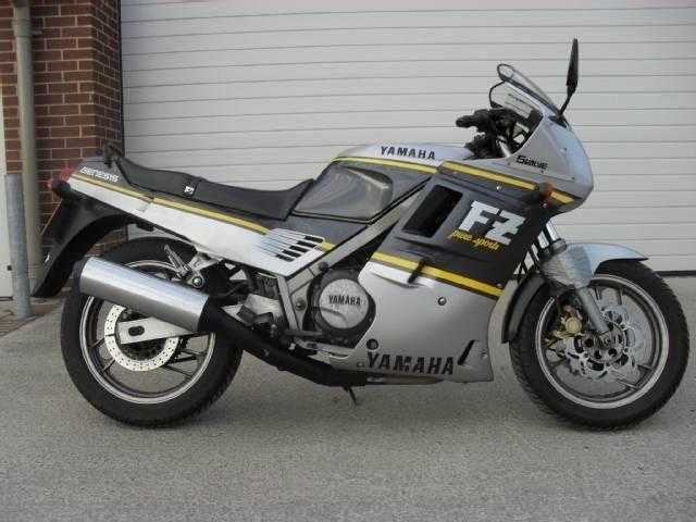 Yamaha FZ 1989