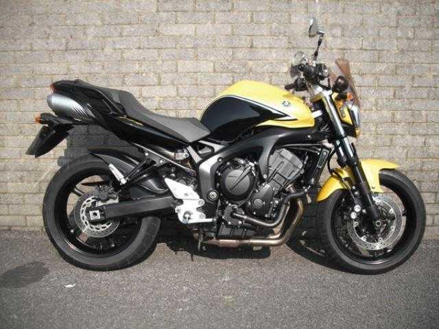 Yamaha FZ 2012